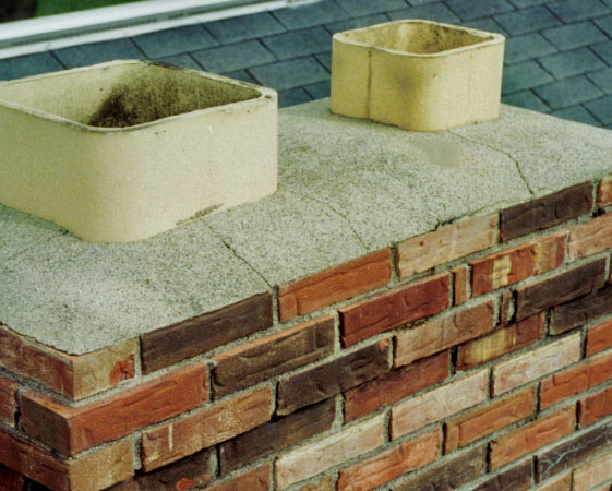 CrownSaver Before work. Red Brick Chimney and cracks in the crown.